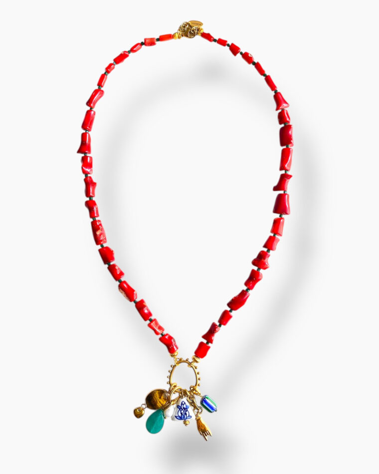 Coralia Long Necklace